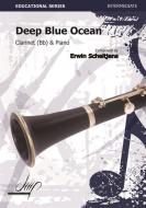 Deep blue Ocean 