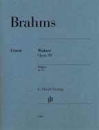 Valses op. 39 