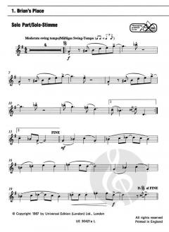 UE Saxophone Plus Book 2 von James Rae 