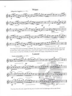 35 Melodic Studies for Saxophone von Paul Harvey 